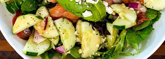 Smoked salmon salad